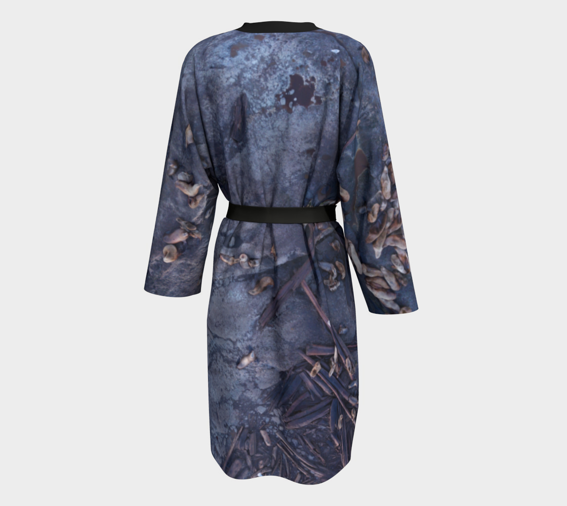 Seals VS Seals- Hornby Kimono