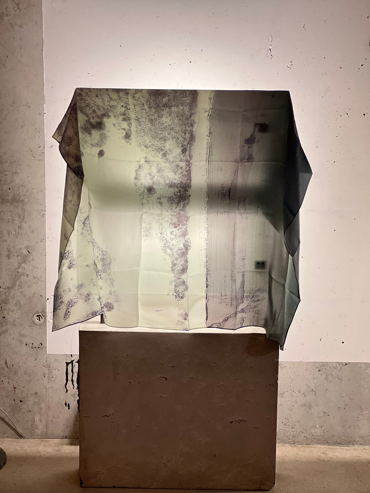 Abstract Big Tribune - Silk Scarf